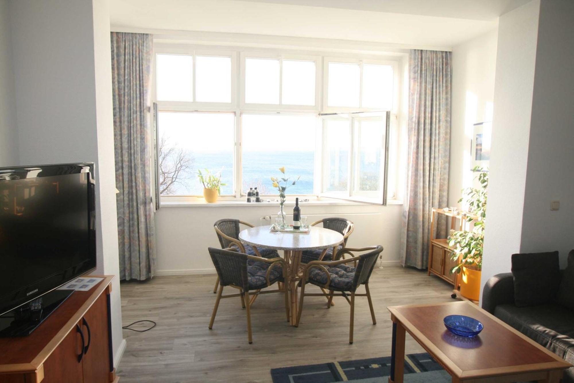 Villa Feodora - Das Haus Mit Dem Einzigartigen Seeblick Sassnitz Luaran gambar