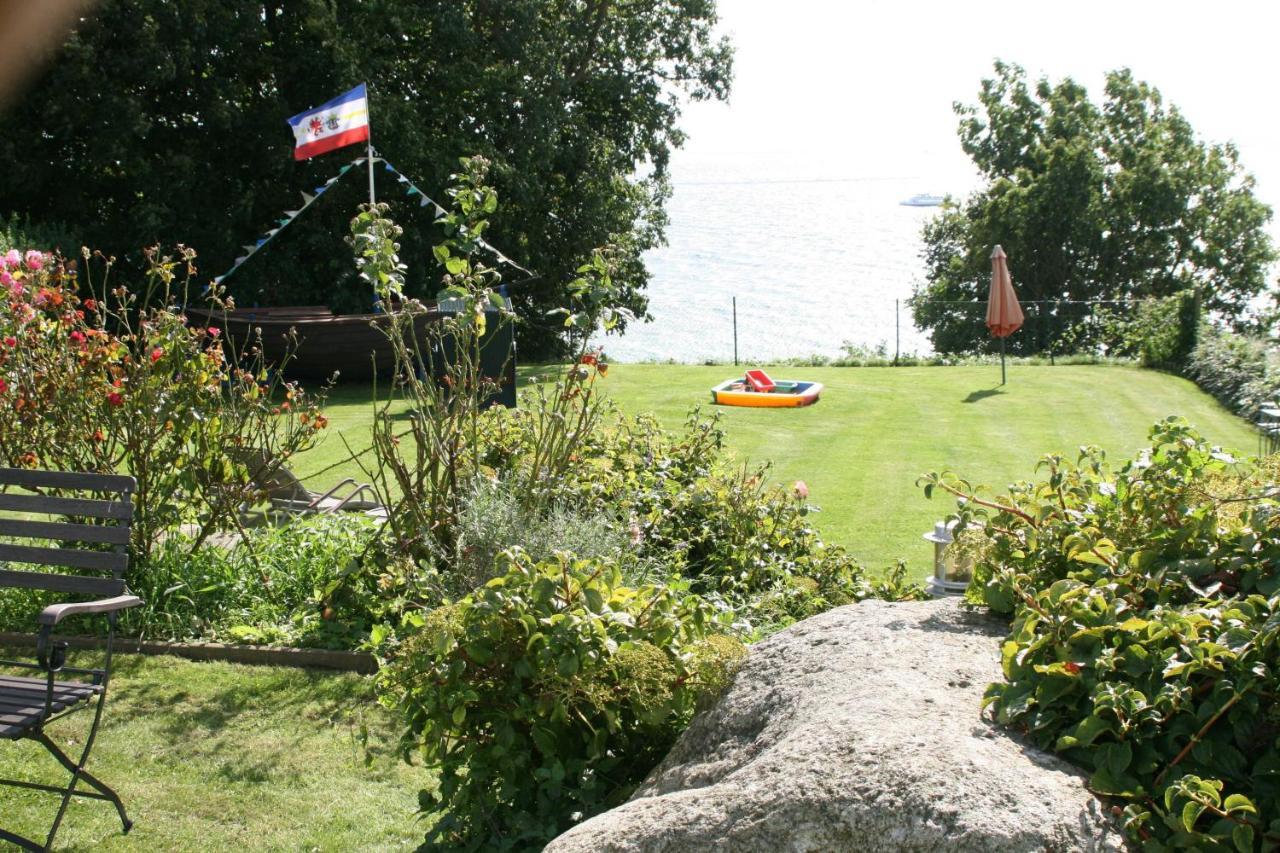 Villa Feodora - Das Haus Mit Dem Einzigartigen Seeblick Sassnitz Luaran gambar